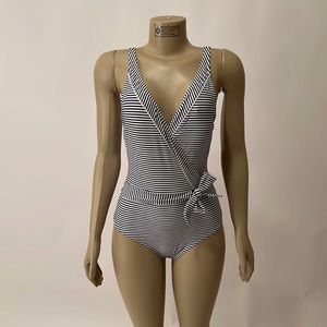 Niptuck One-Piece Swimuit